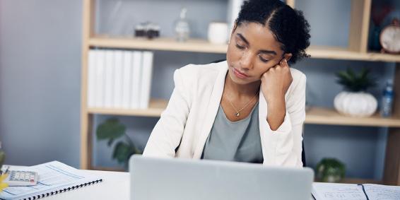 ¿Cómo superar el reto de trabajar y estudiar una maestría?