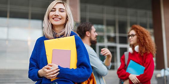 ¿Conviene estudiar una carrera en las universidades en León?