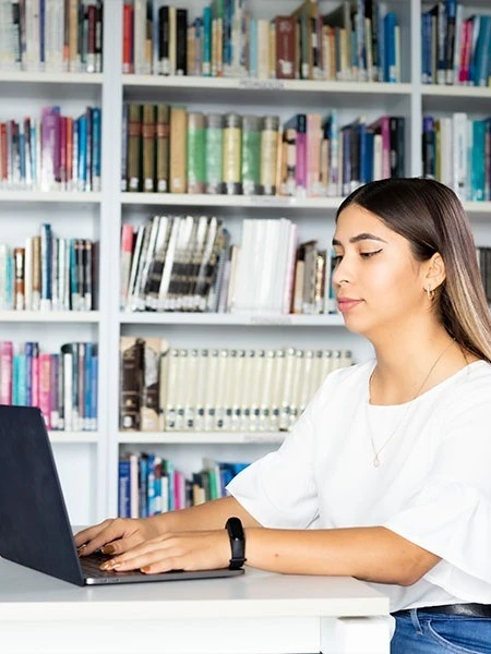 Instalciones Humani Mundial - Biblioteca