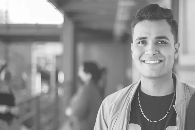 PSICOLOGÍA Y SU RELACIÓN CON LAS REDES SOCIALES